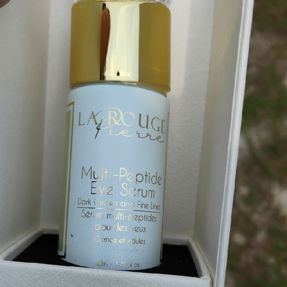 La Rouge Multi-Peptide Eye Serum - Picture 2 of 5